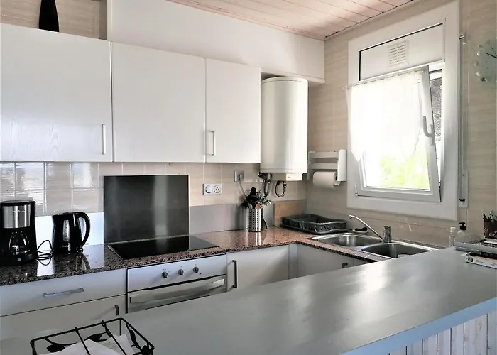 Global Immo 2001 Cant Dels Ocells 2b Apartman